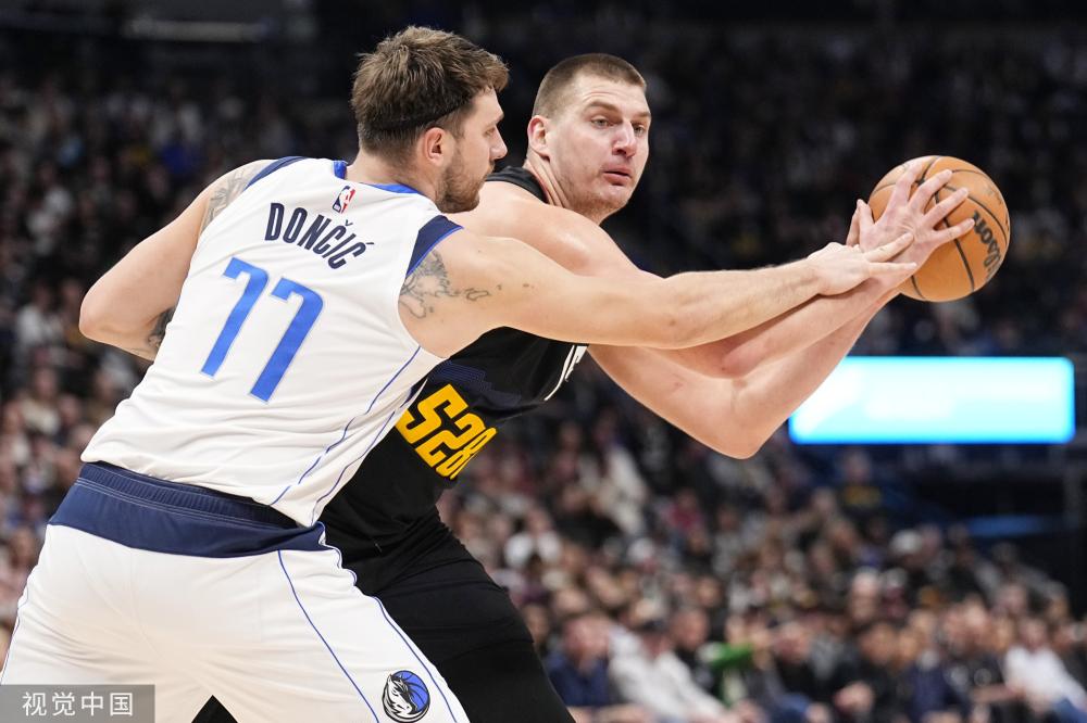 中国足球的 中国足球的