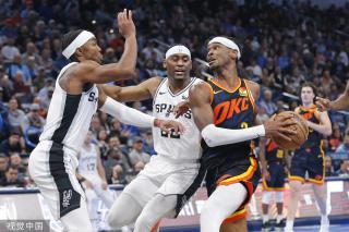 比赛中更加 比赛中更加