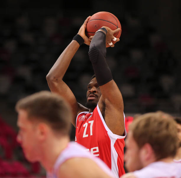 了球队无数 了球队无数