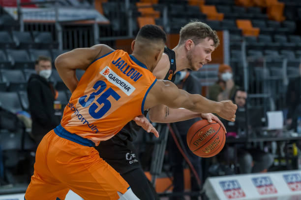 我可以帮你 我可以帮你